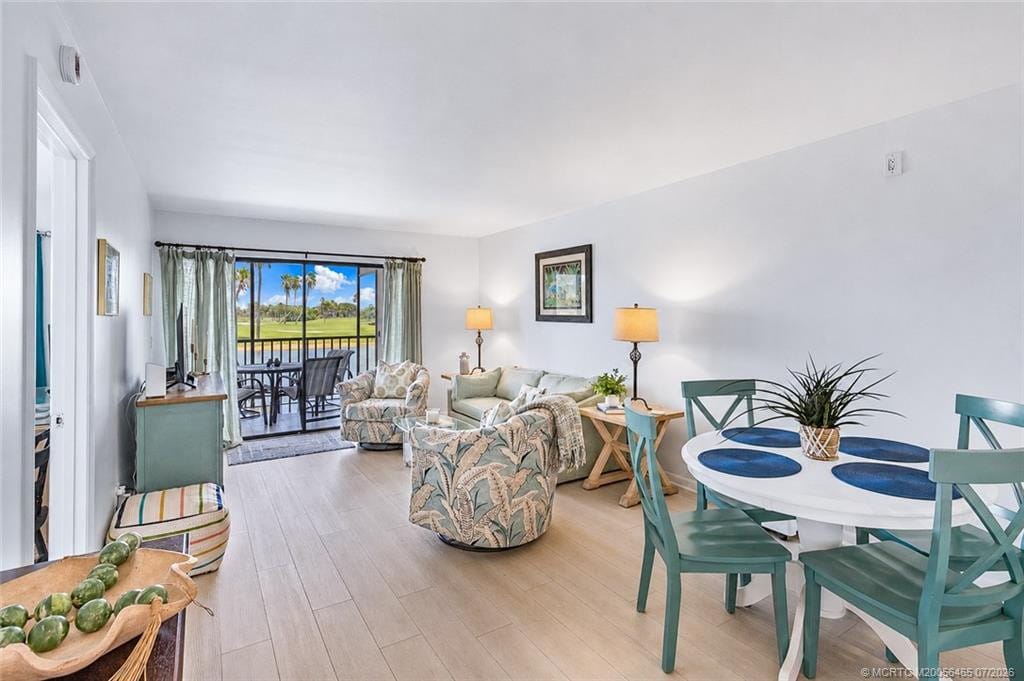 40 NE Plantation Road 116, Stuart, FL 34996 photo 8