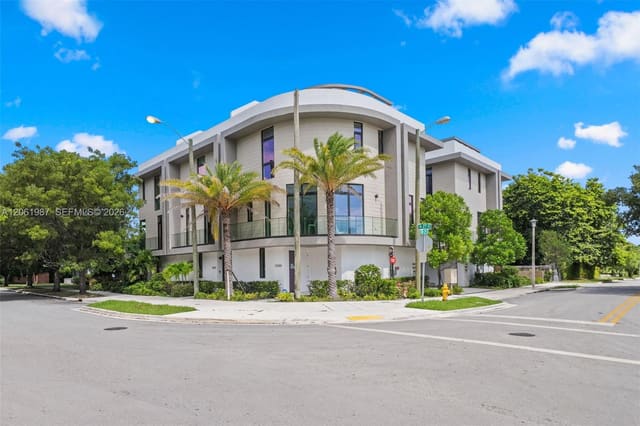 2688 SW 25th Avenue, Miami, FL 33133