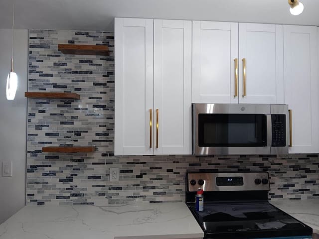 240 HORIZONS W 208, Sterling Village, Boynton Beach, FL