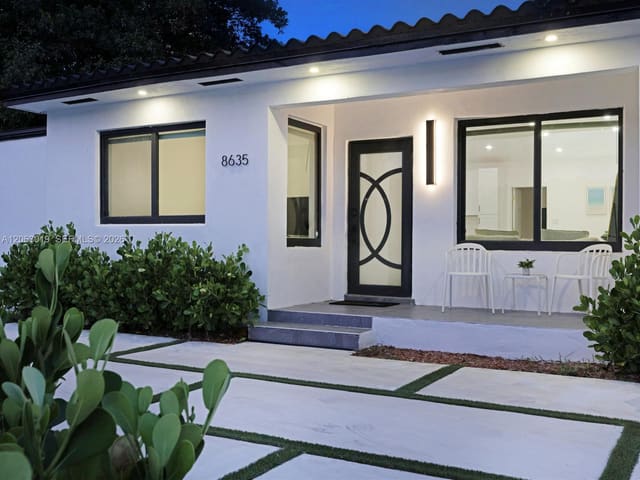 8635 N Miami Avenue, El Portal, FL 33150