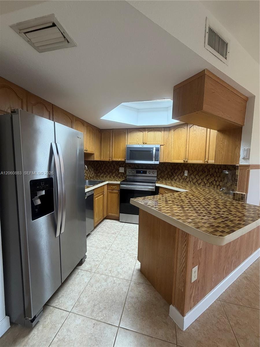 8205 Lake Drive 306, Doral, FL 33166 photo 7