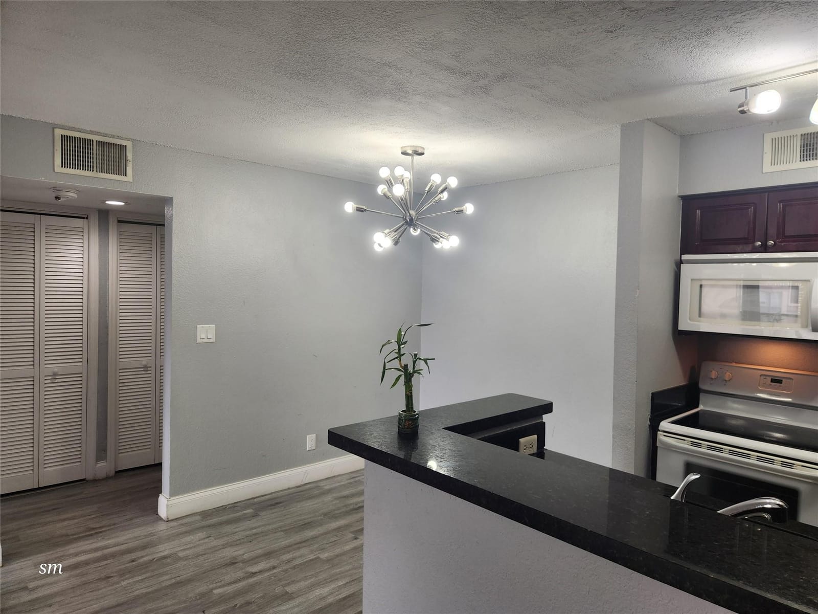 2736 S University Drive 1101 — photo 4