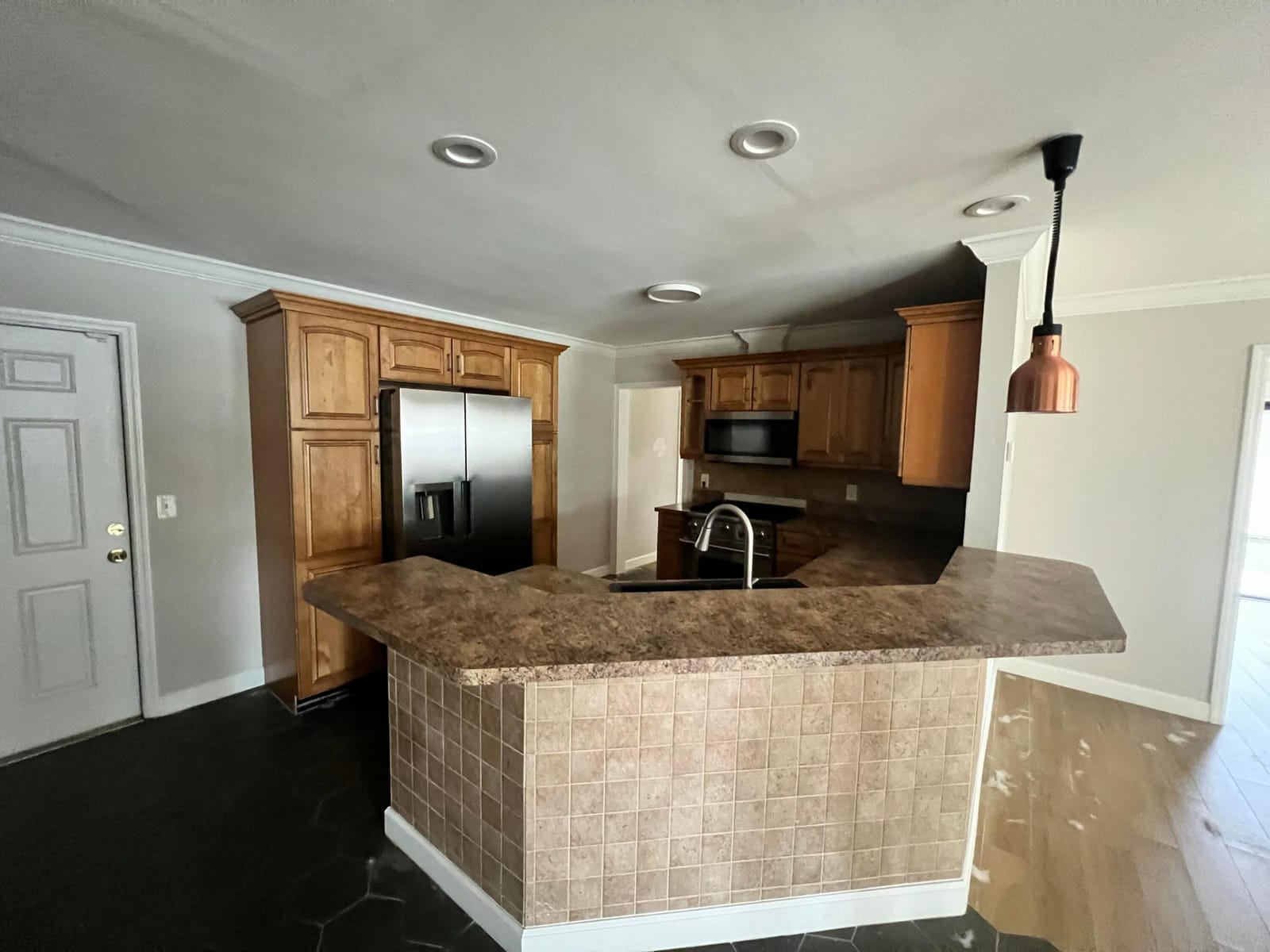 1290 SW FLETCHER Lane — photo 8