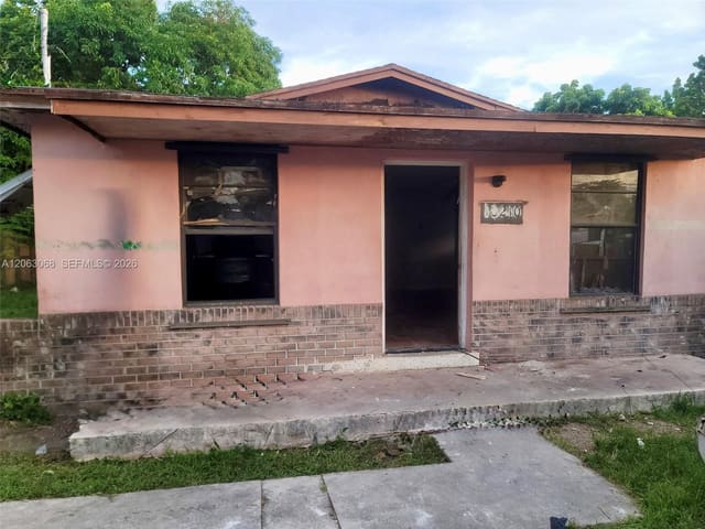 10210 SW 173rd Street, sold in ZIP 33157, Palmetto Bay, FL