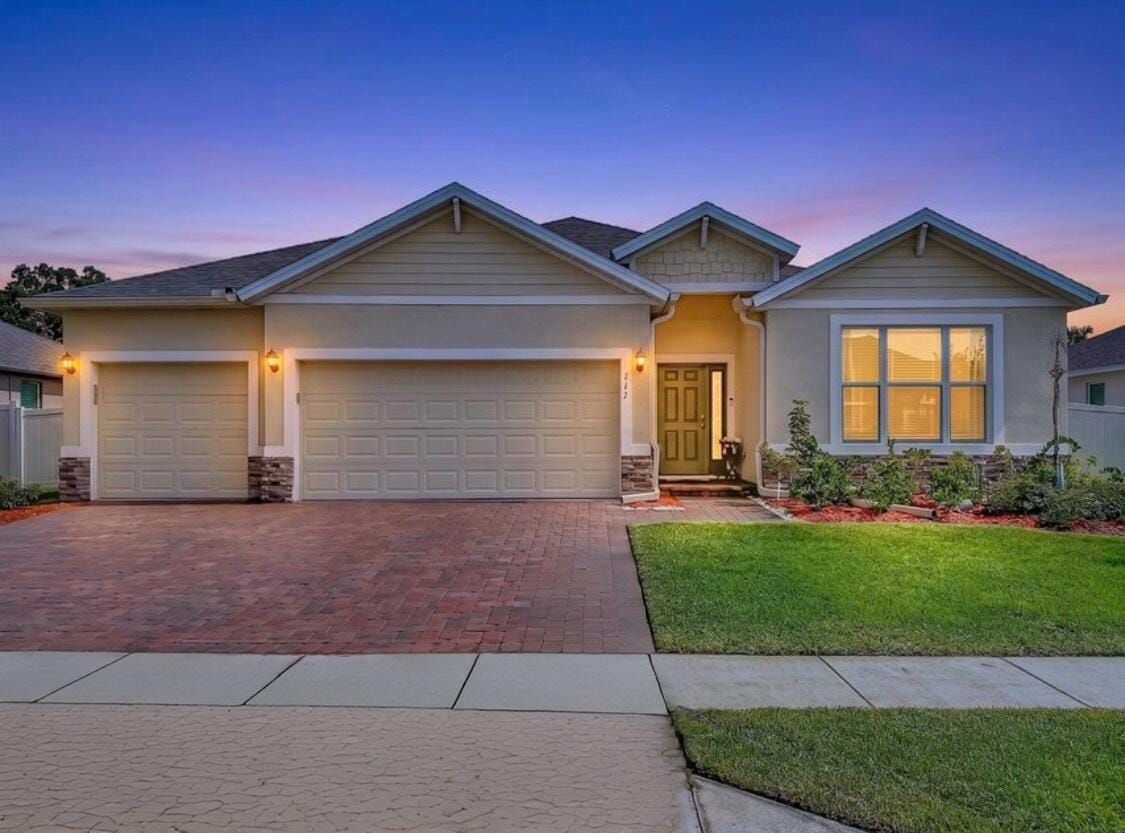 111 52ND Square, Vero Beach, FL 32968 photo 2