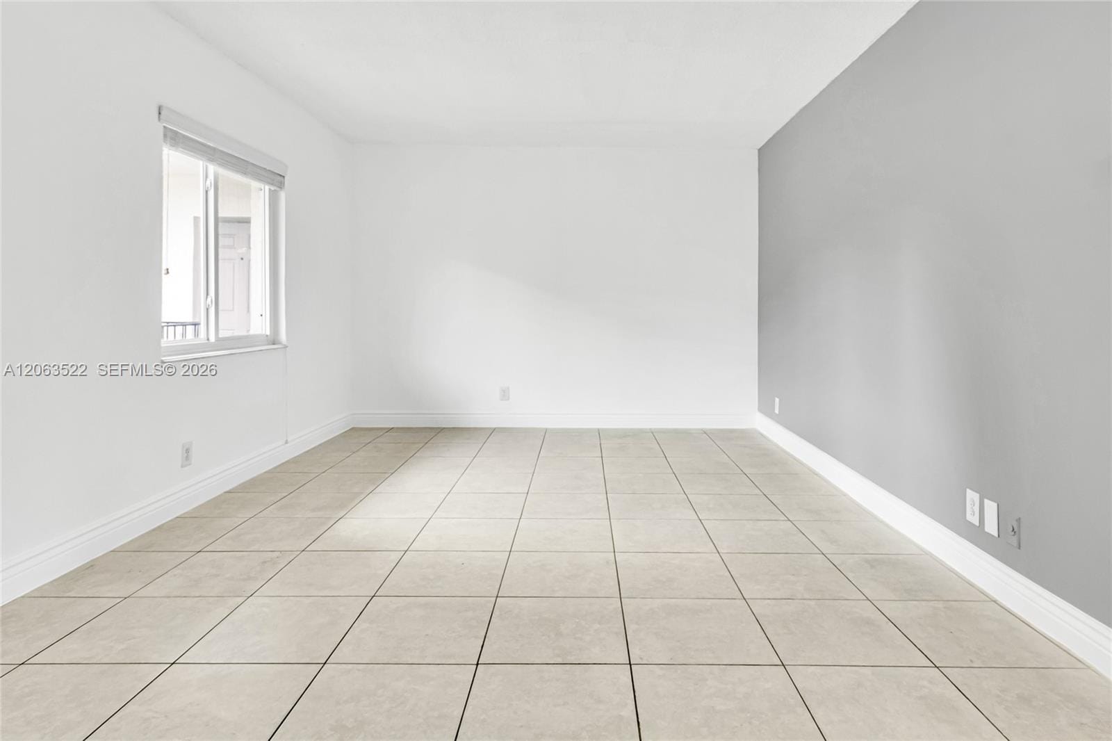 711 NE 2nd Avenue 202 — photo 3