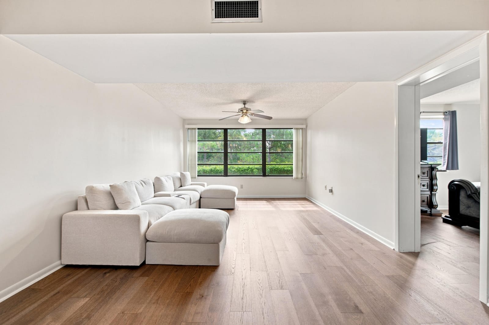 3515 VILLAGE Boulevard 206 — photo 12