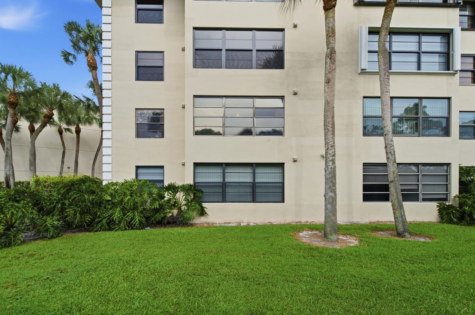 3515 VILLAGE Boulevard 206, West Palm Beach, FL 33409 photo 14