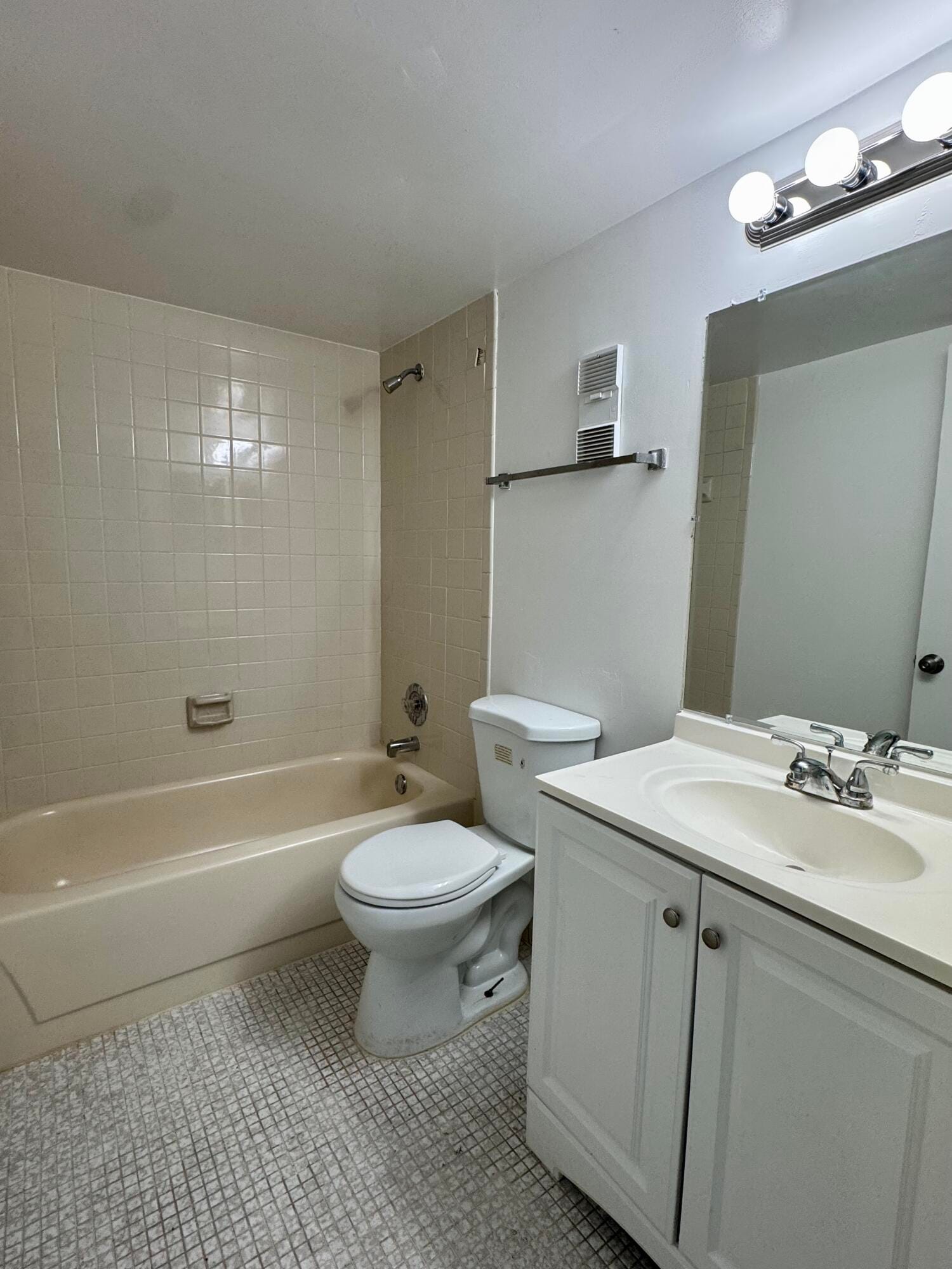 7770 NW 50TH Street 209 — photo 9