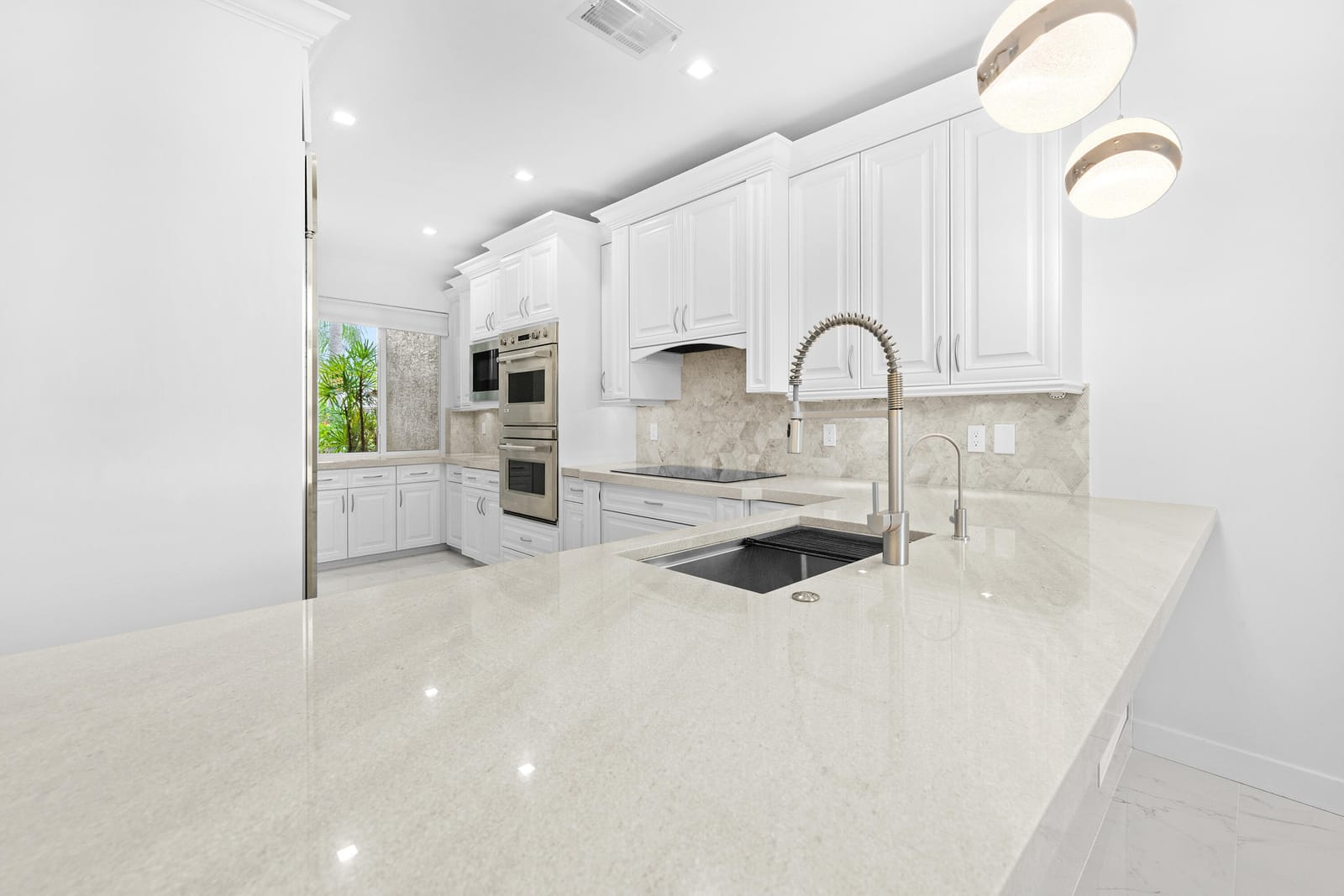 88 N Lakeshore Drive — photo 11