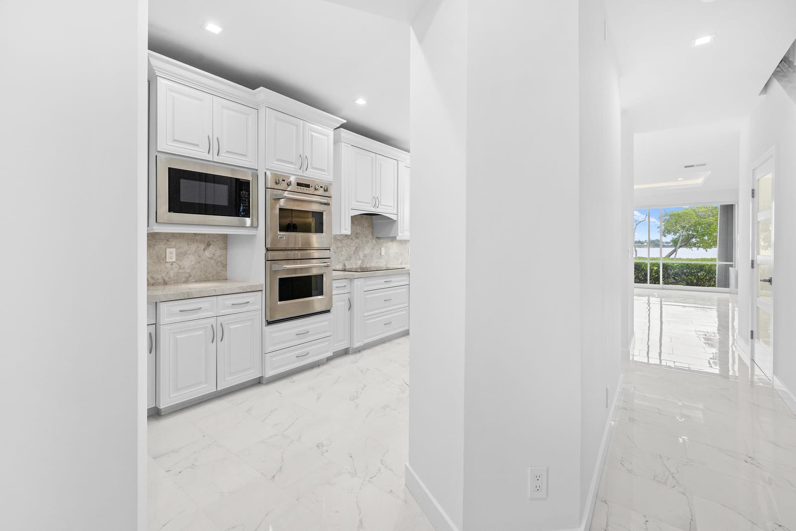 88 N Lakeshore Drive, Hypoluxo, FL 33462 photo 14