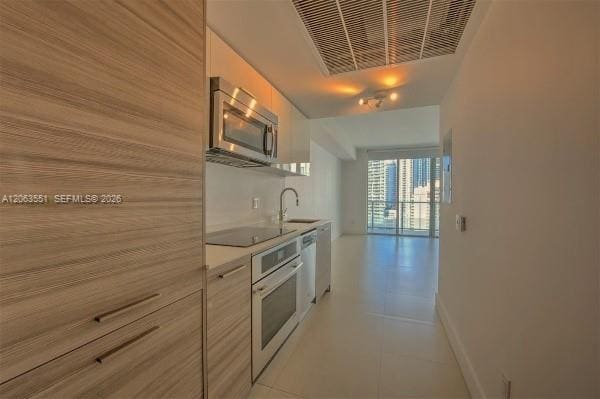 1300 Brickell Bay Drive 2313, Miami, FL 33131