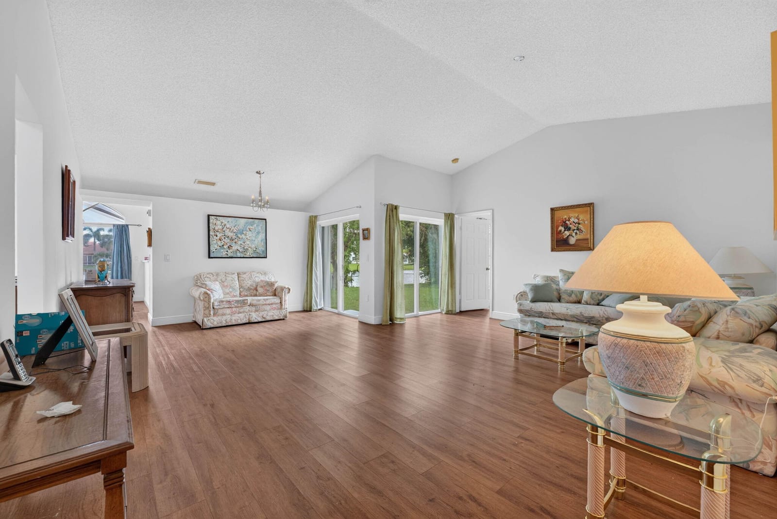 18871 NW 2ND Street, Pembroke Pines, FL 33029 photo 14