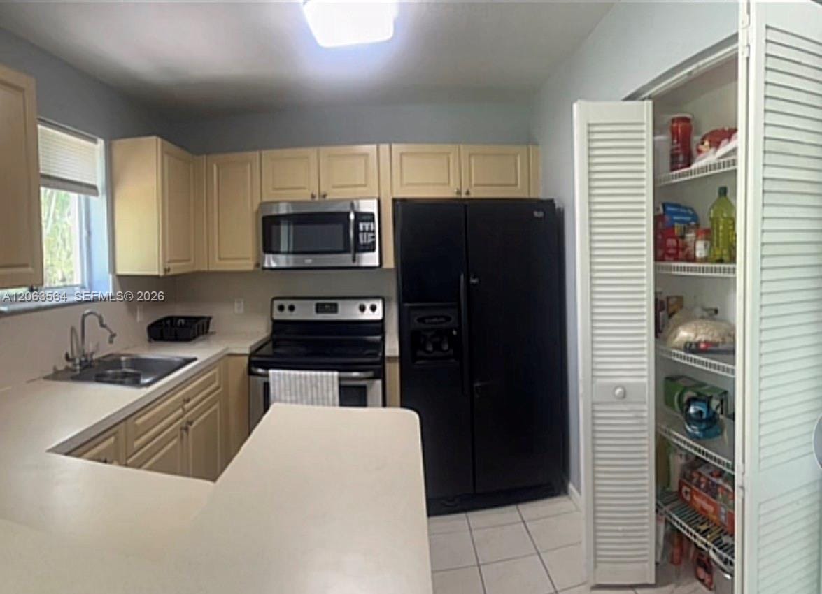3500 Briar Bay Boulevard 106 — photo 2