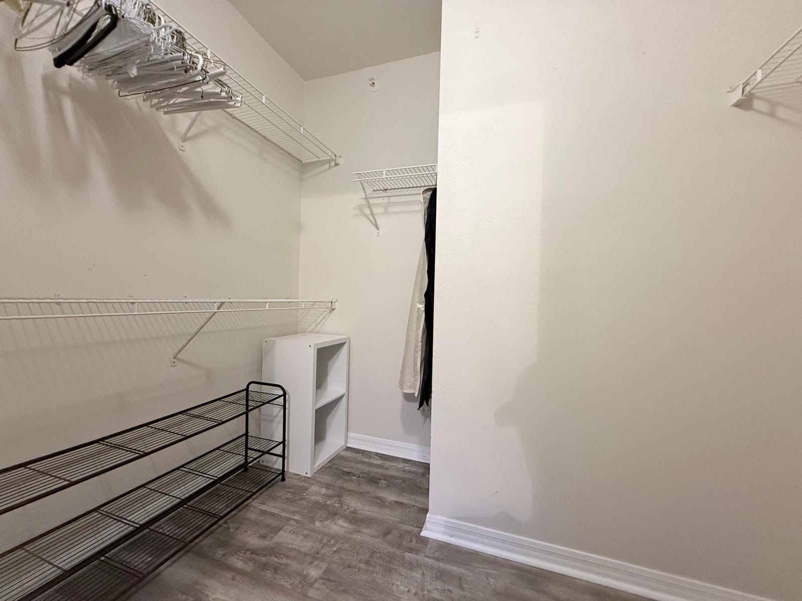 6378 Emerald Dunes Drive 301 — photo 2