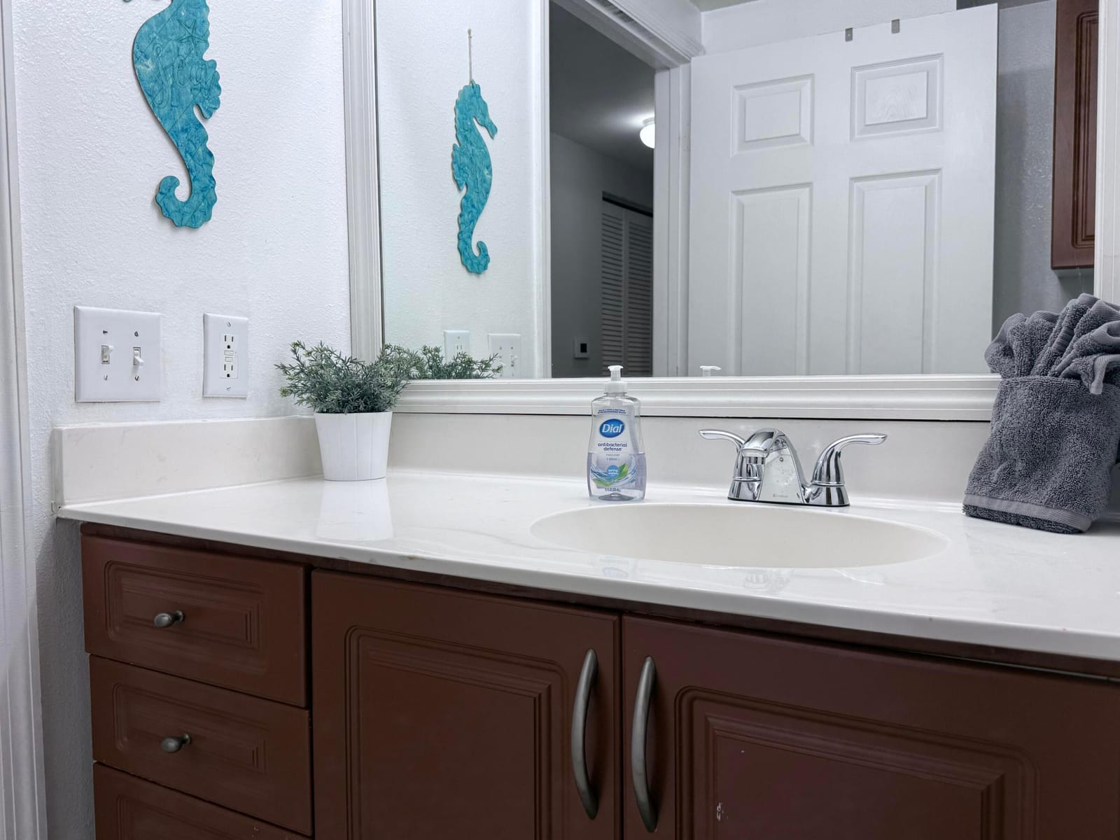 6378 Emerald Dunes Drive 301 — photo 5