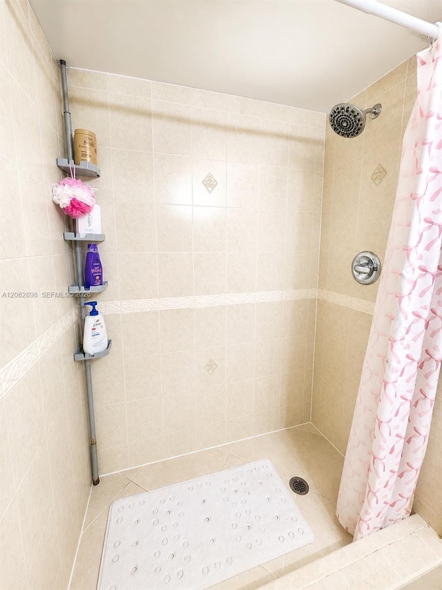 2041 Bayberry Drive, Pembroke Pines, FL 33024 photo 25