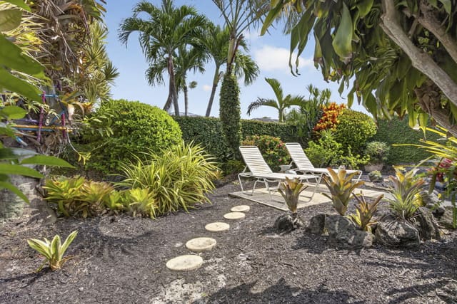 262 BRIER Circle, sold in Greenbrier At Indian Creek, Jupiter, FL