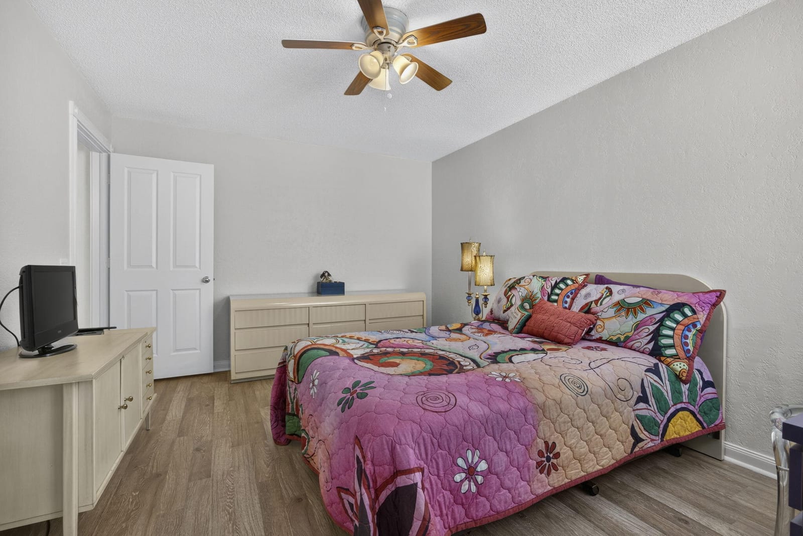 262 BRIER Circle — photo 11