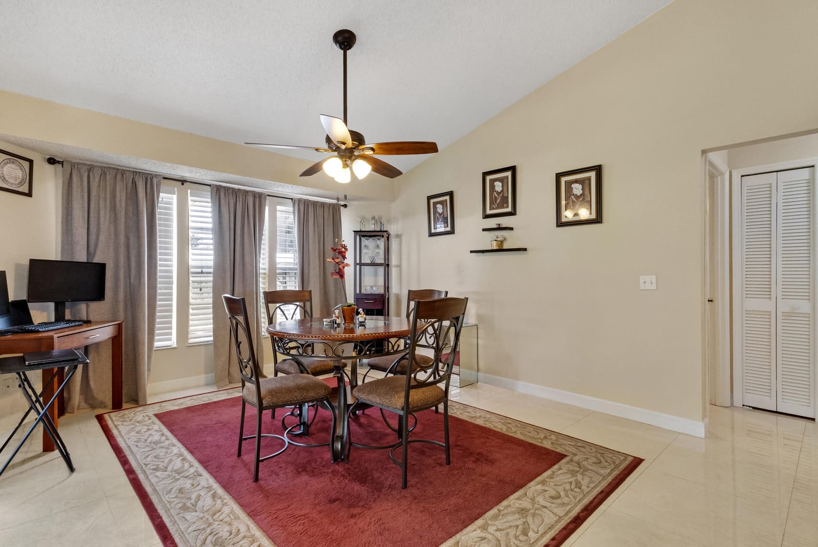 574 SW Fairview Avenue, FL 34983 photo 16
