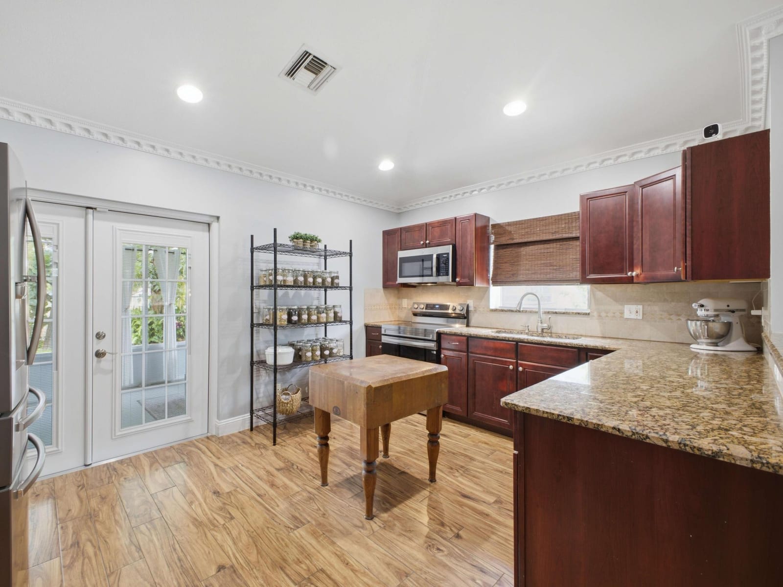 5418 CLUB Circle, Haverhill, FL 33415 photo 7