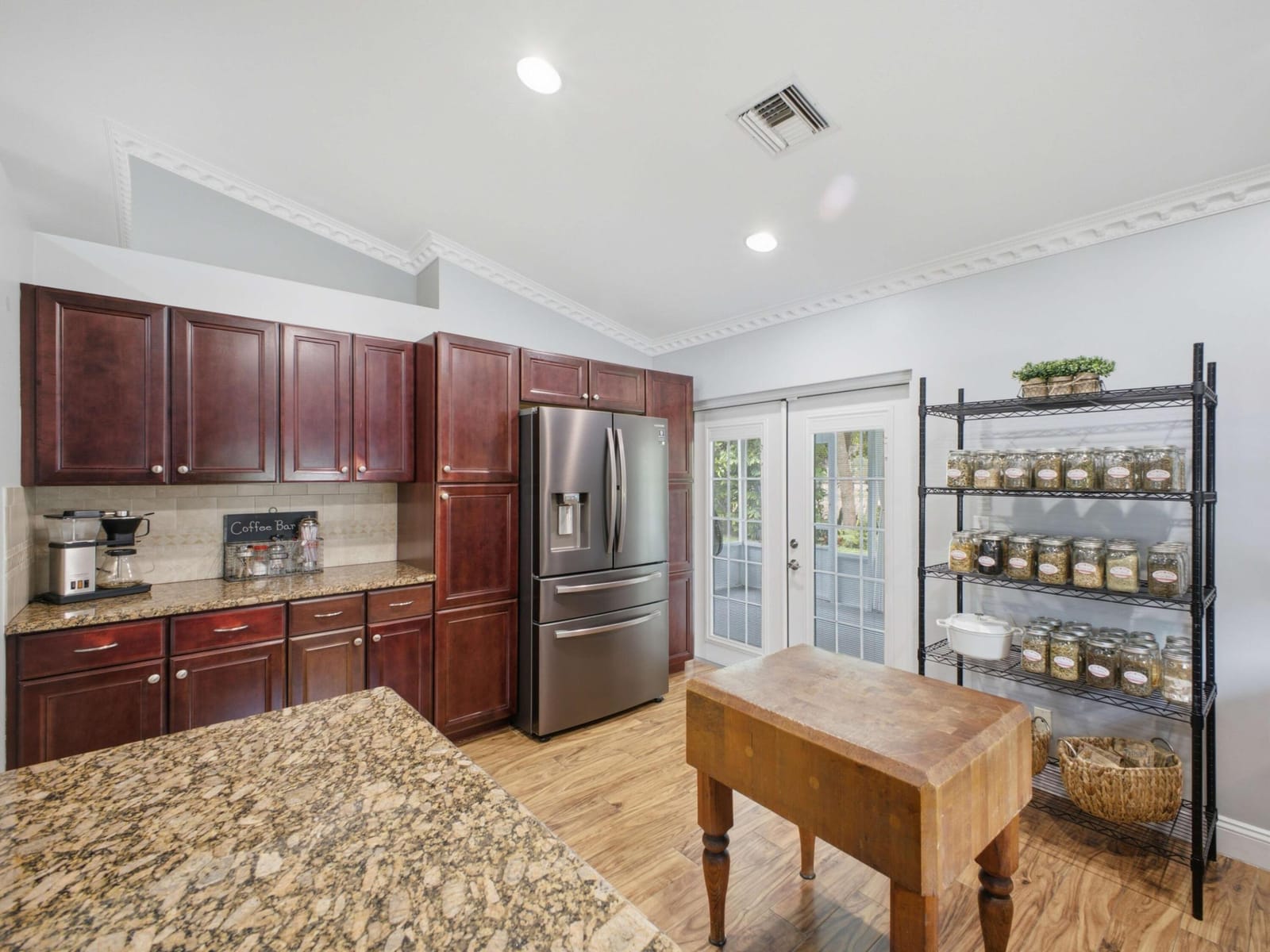 5418 CLUB Circle, Haverhill, FL 33415 photo 9