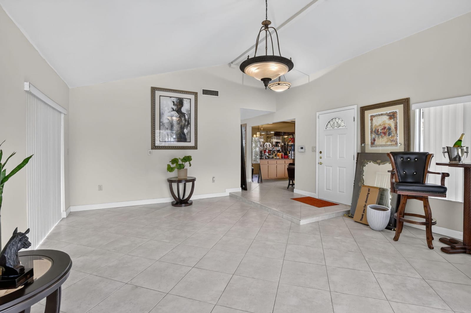 910 NE 205TH Street, Miami, FL 33179 photo 11