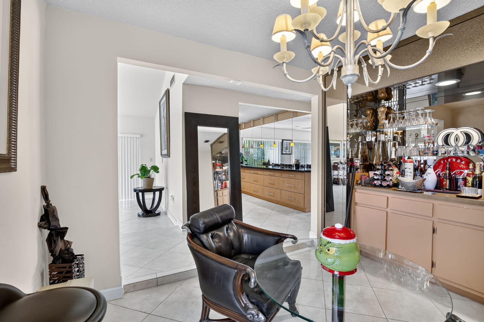 910 NE 205TH Street, Miami, FL 33179 photo 15