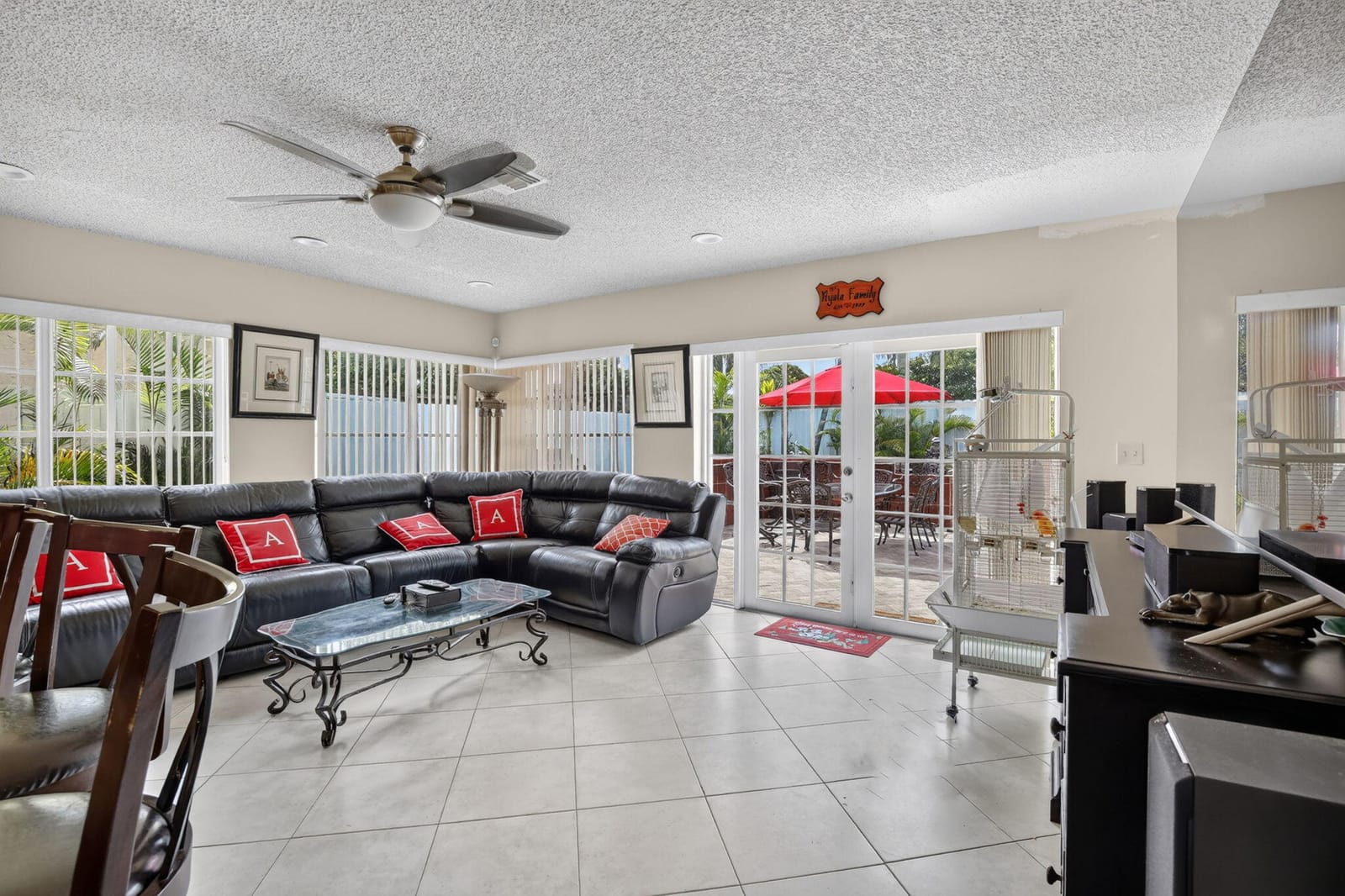 910 NE 205TH Street, Miami, FL 33179 photo 20