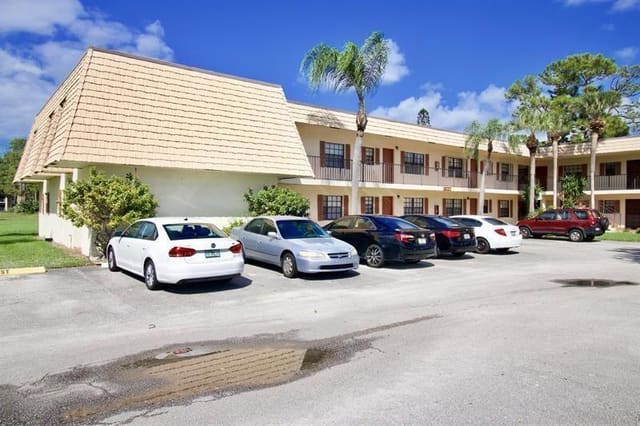 4720 OAK TERRACE Drive, Greenacres, FL 33463
