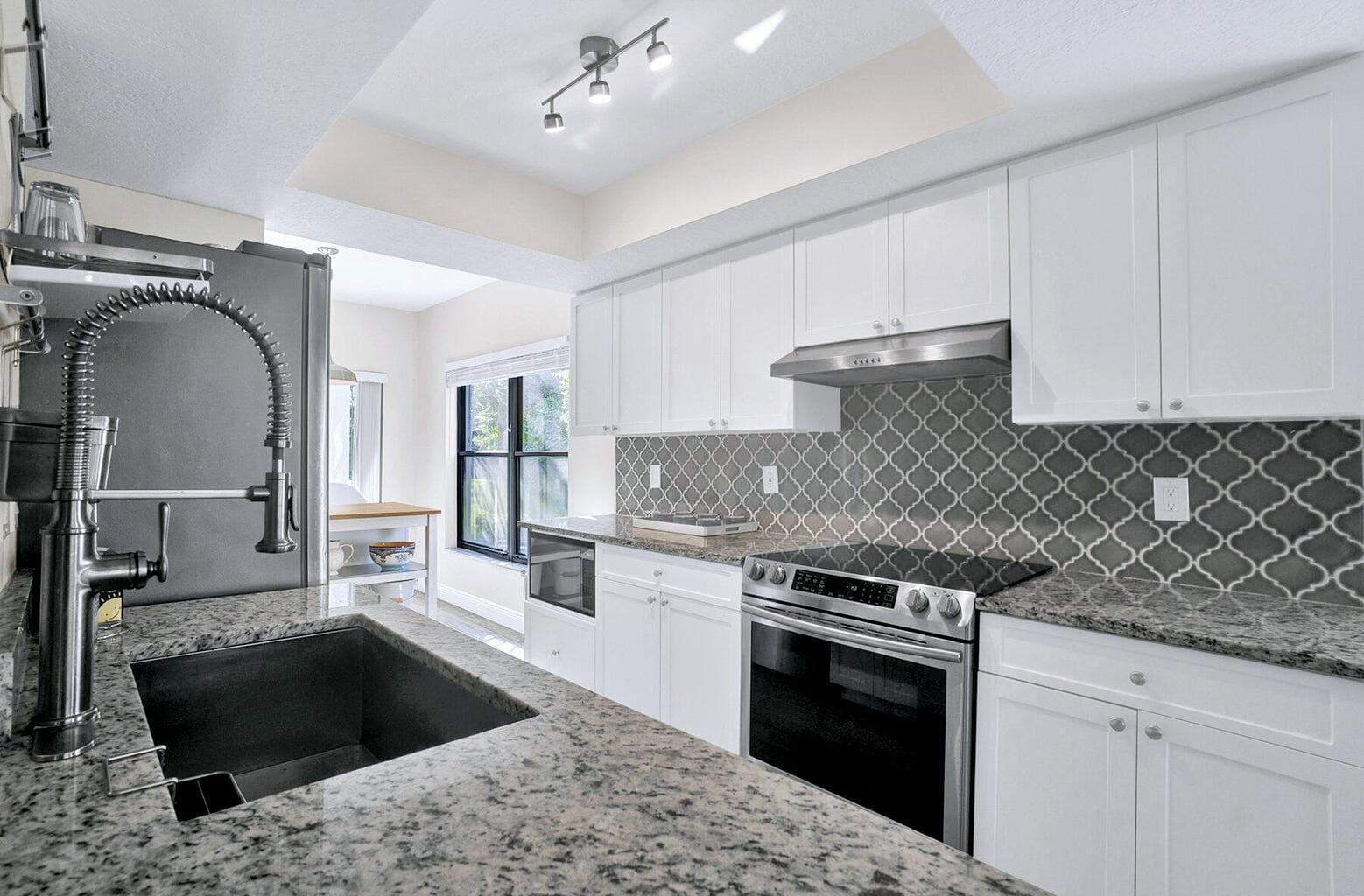 11311 Pond View Drive C101 — photo 8