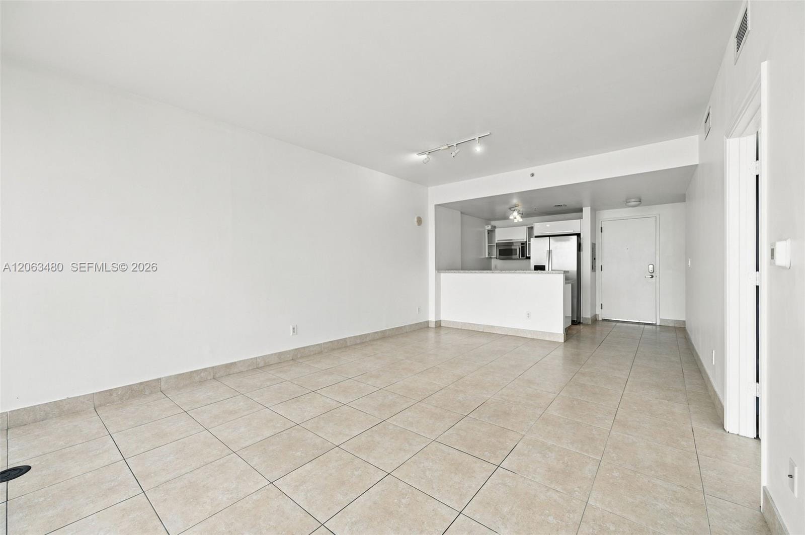601 NE 36th Street 2308 — photo 11