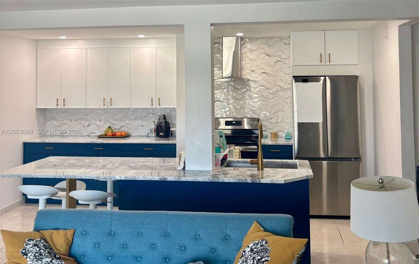 720 Bayshore Drive 604 — photo 2