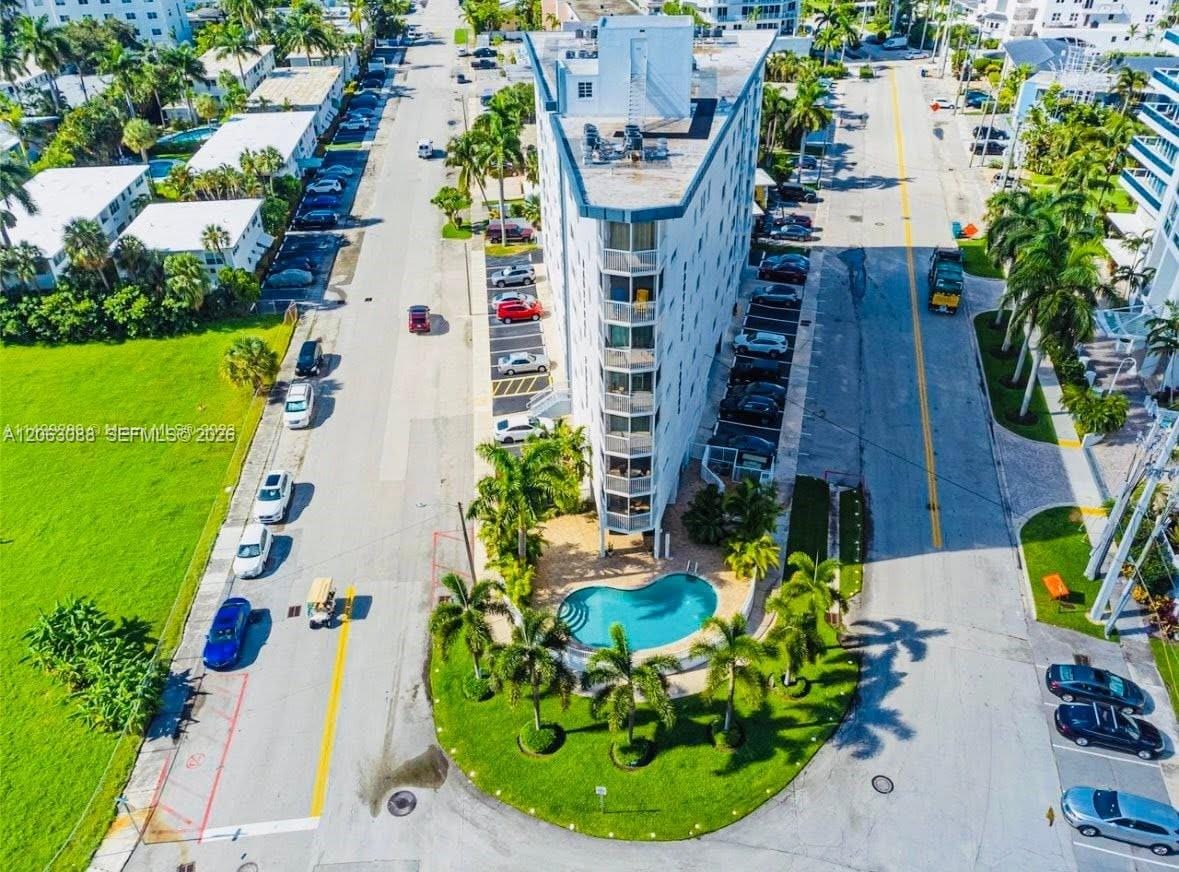 720 Bayshore Drive 604 — photo 12