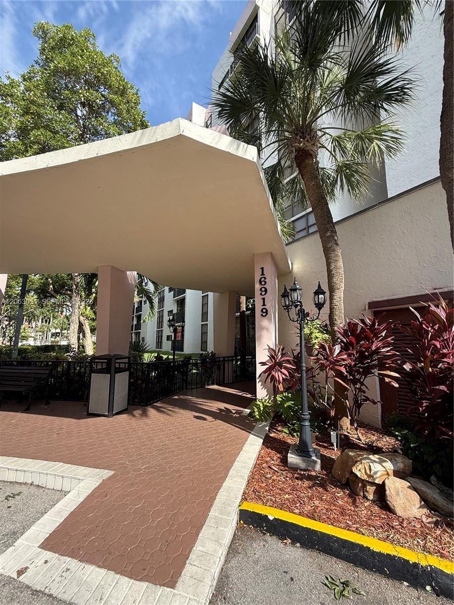 16919 N Bay Road 916, Sunny Isles Beach, FL 33160 photo 3