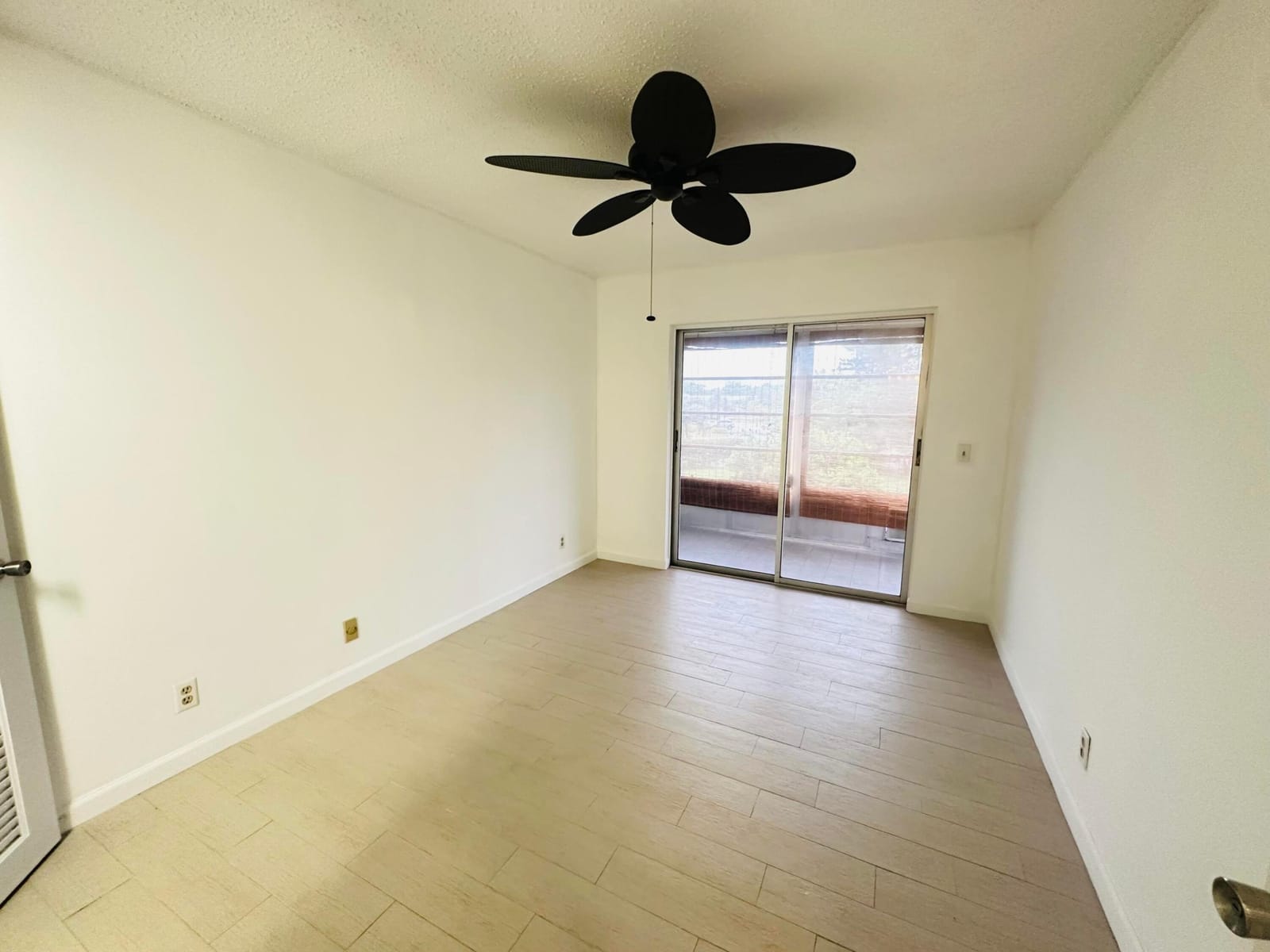 371 Markham Q — photo 10