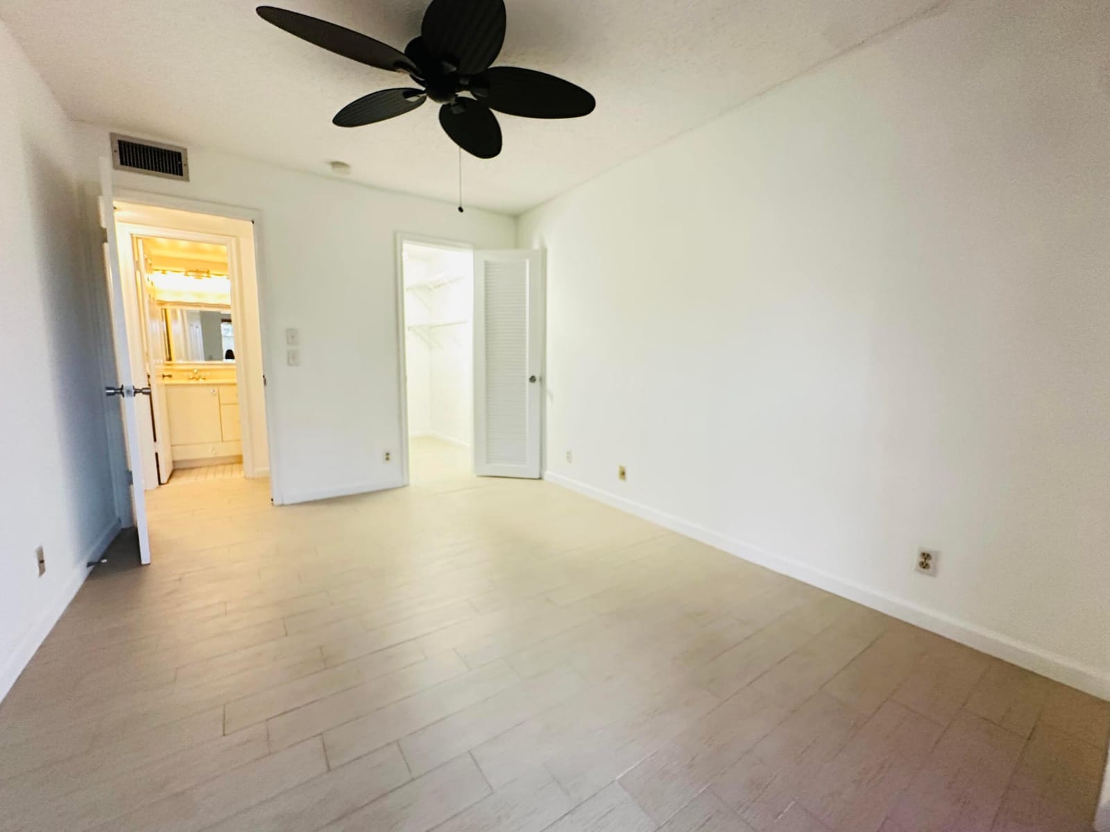 371 Markham Q — photo 11