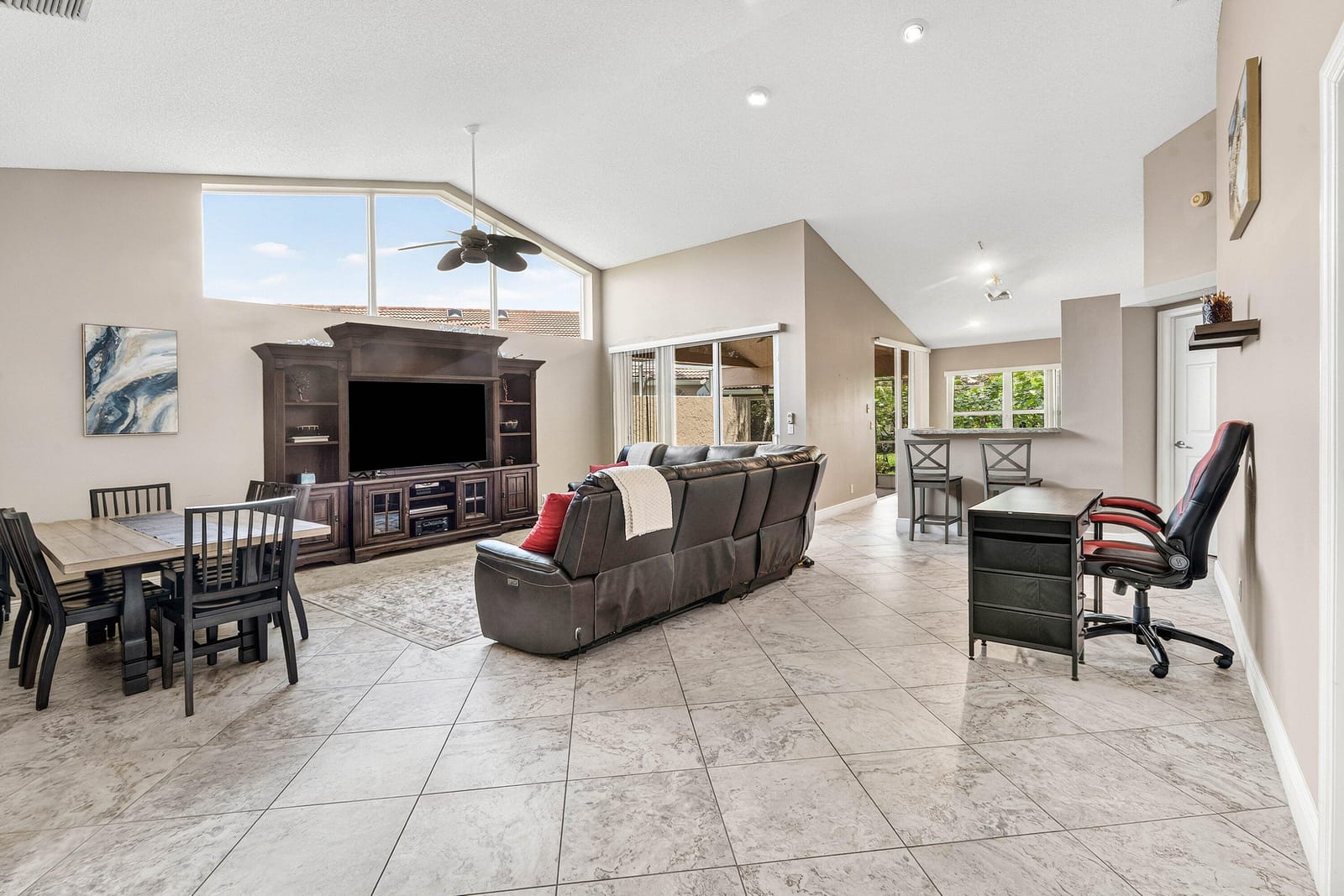 2201 HEATHER RUN Terrace — photo 3