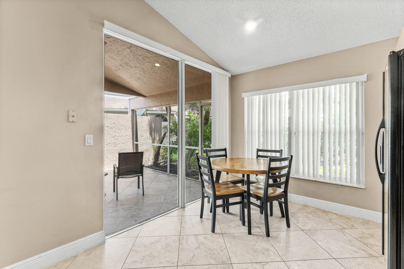 2201 HEATHER RUN Terrace — photo 9
