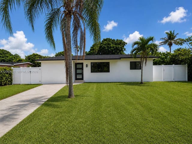 1141 NE 166th Street, North Miami Beach, FL 33162