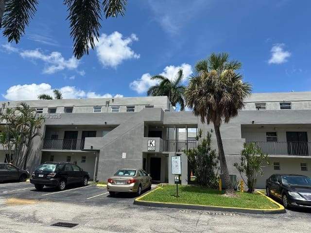 220 NW 87th Avenue K108, Park East, Miami, FL
