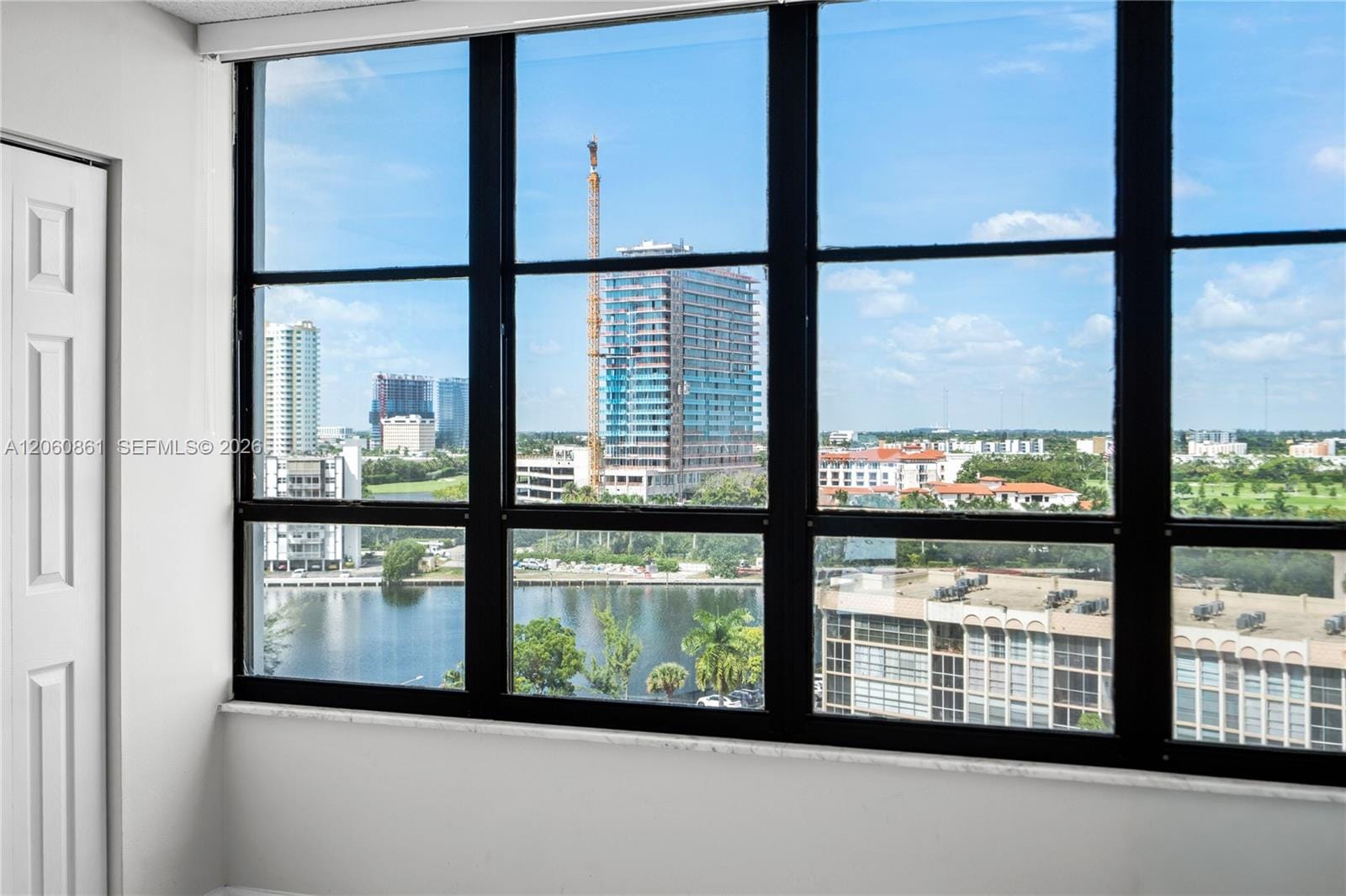 600 Three Islands Boulevard 911, Hallandale Beach, FL 33009 photo 14