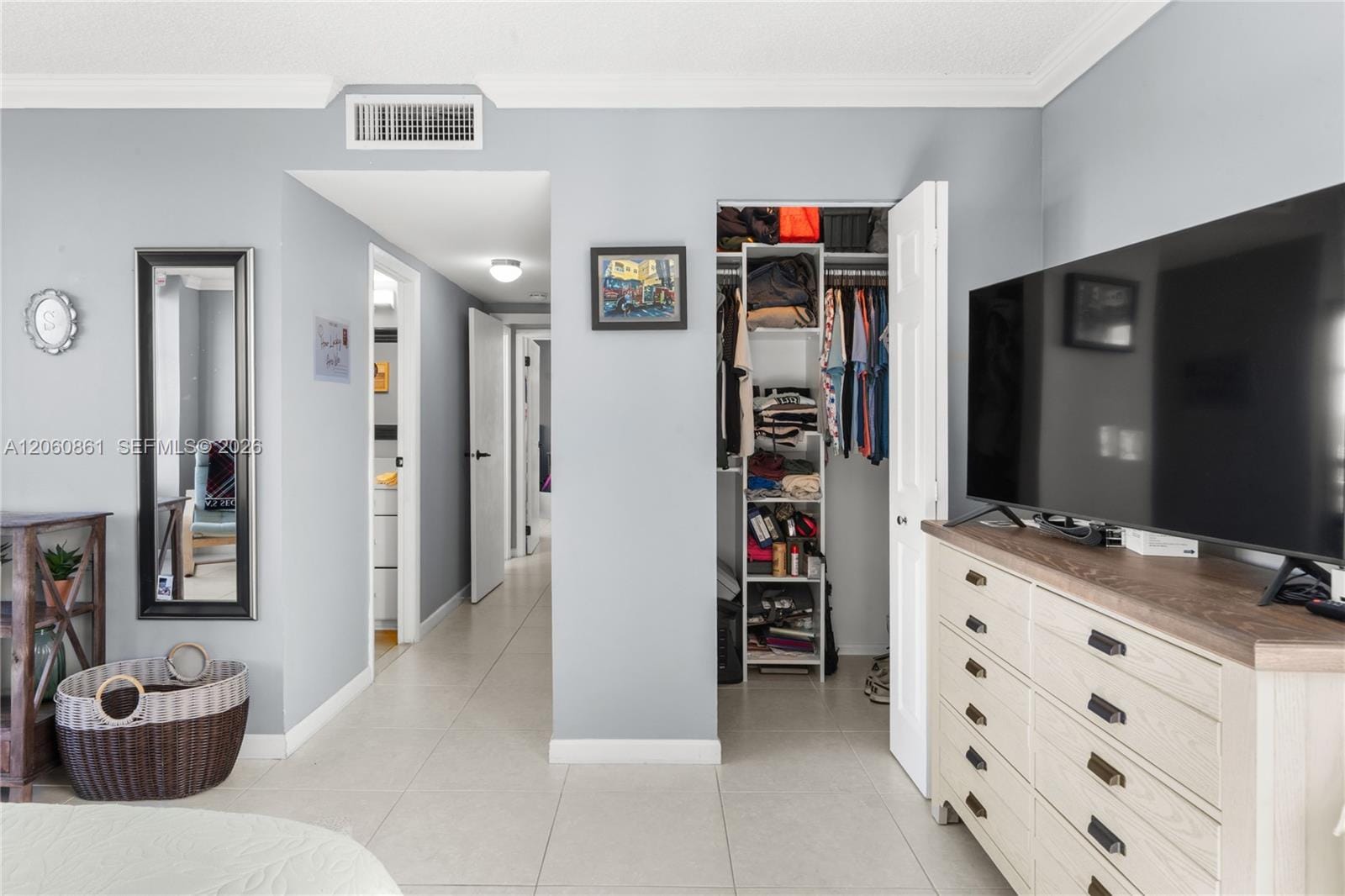 600 Three Islands Boulevard 911, Hallandale Beach, FL 33009 photo 19