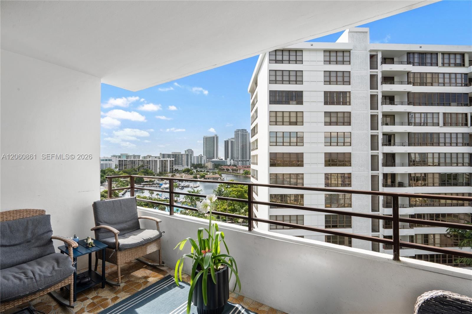 600 Three Islands Boulevard 911, Hallandale Beach, FL 33009 photo 21