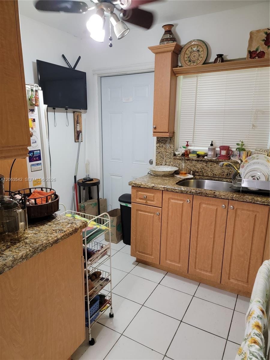 1425 Arthur Street 216B — photo 9