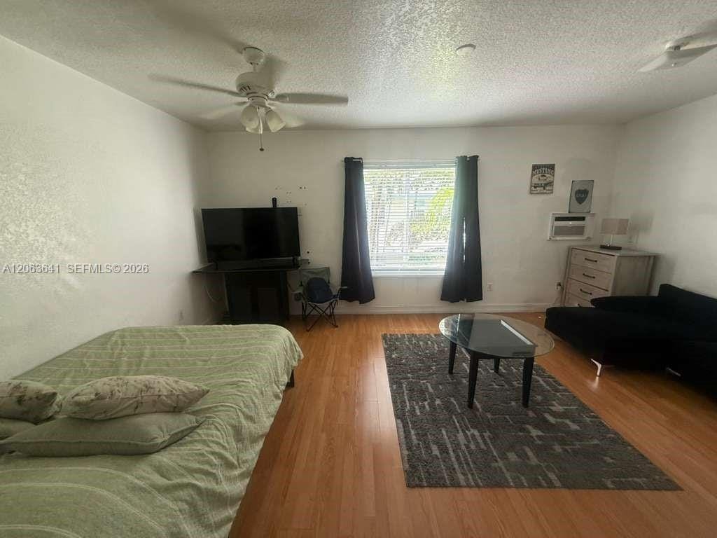 820 Euclid Avenue 206 — photo 3