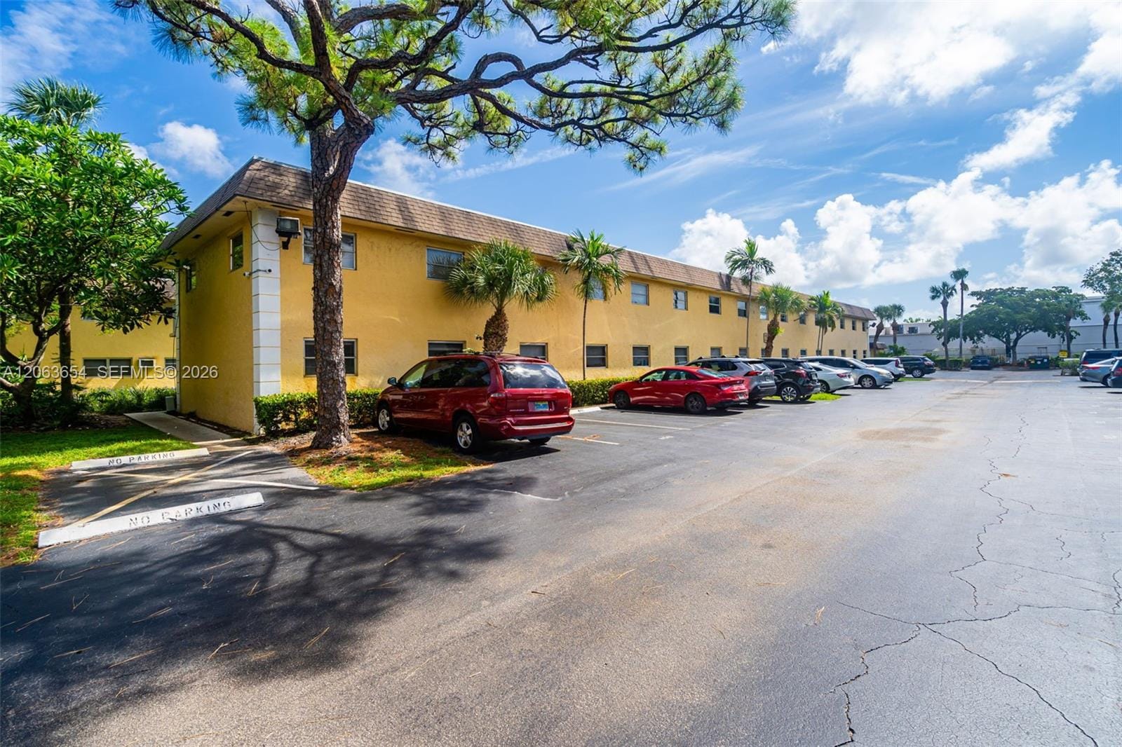 5168 NE 6th Avenue 416, Oakland Park, FL 33334 photo 19
