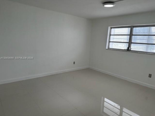 1530 NE 191st Street 141, Miami, FL 33179 photo 7