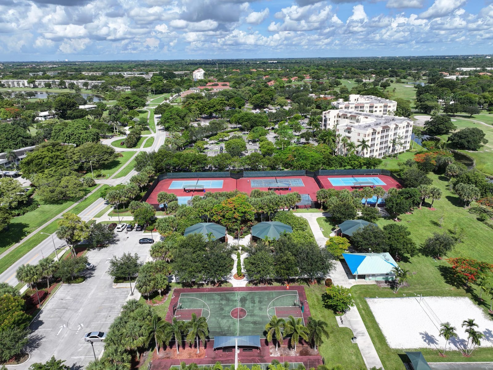 2851 S Palm Aire Drive 405 — photo 10