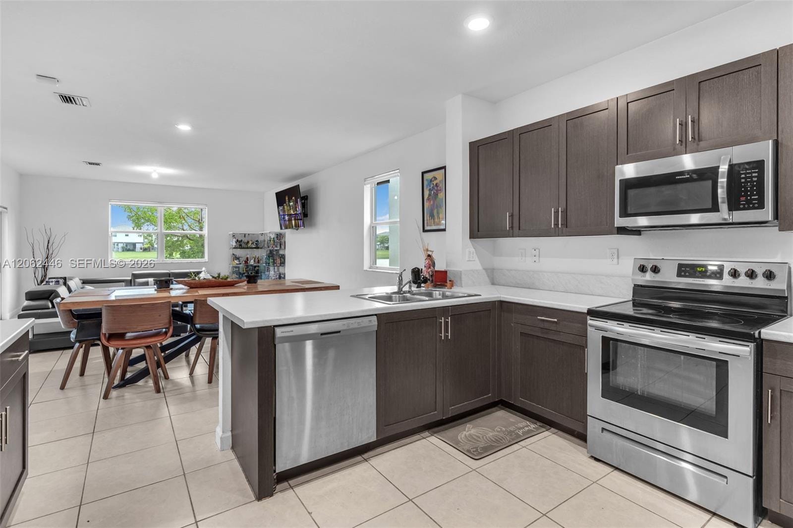 1416 SE 27th Terrace — photo 12